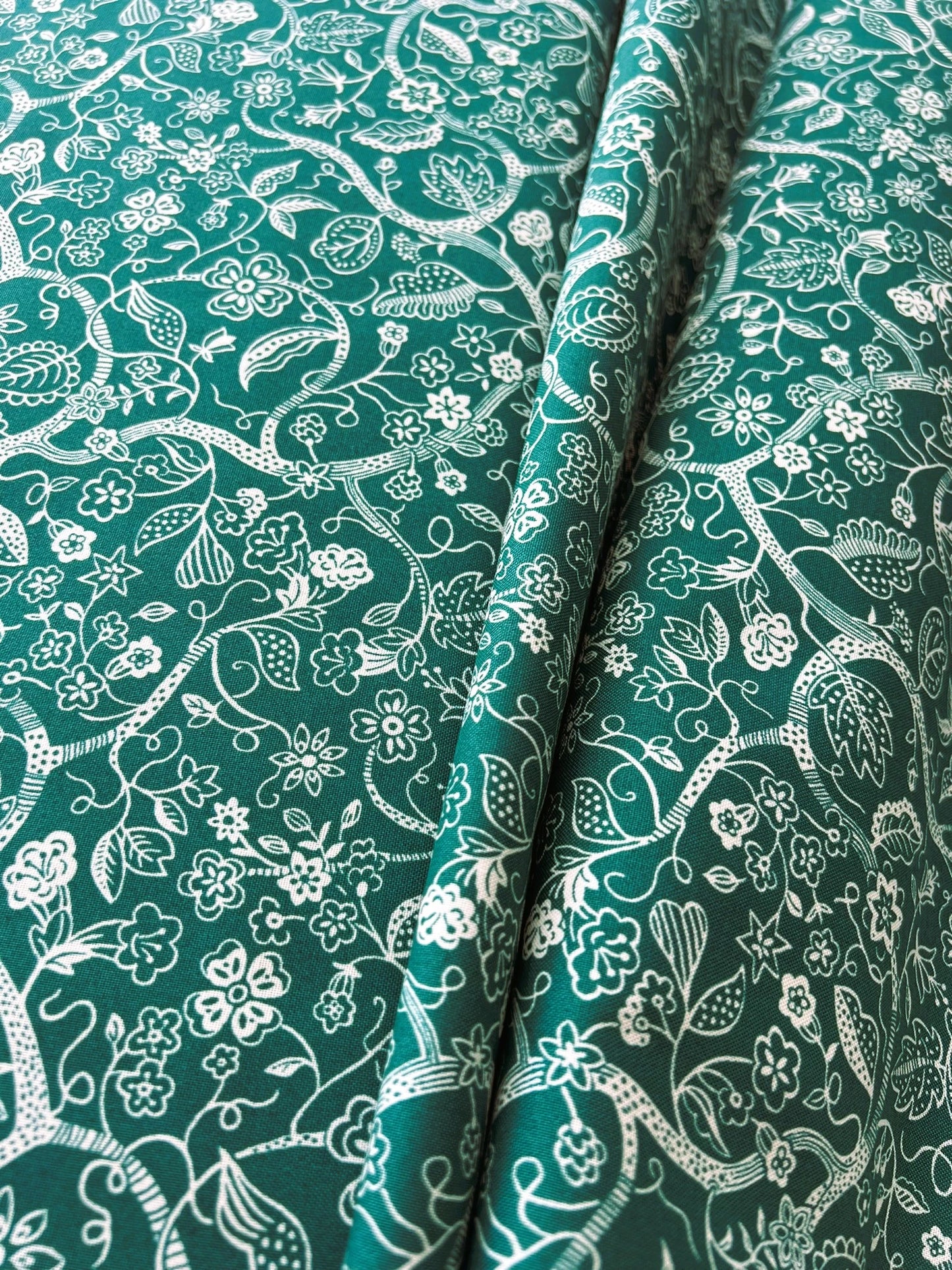 Liberty Tree of Life Collection - Budding Branches green