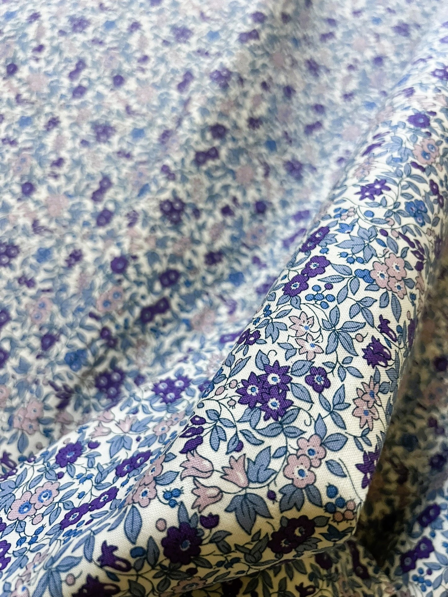 Liberty Fabric Everlasting - Forget Me Not Blossom purple