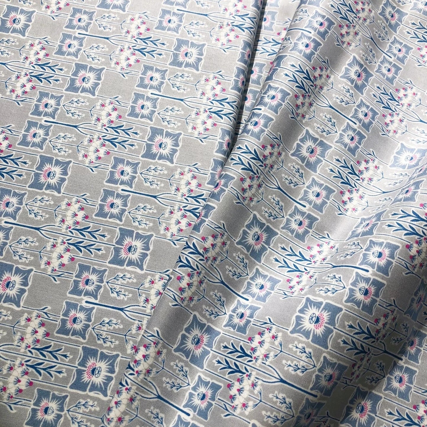 Liberty Fabric Deco Dance - Nouveau Poppy