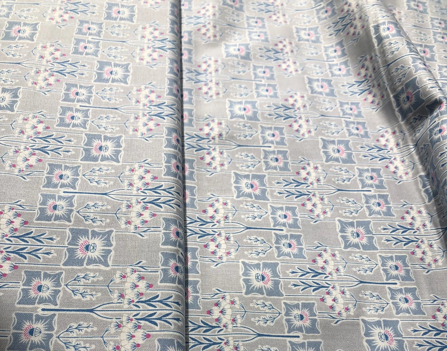 Liberty Fabric Deco Dance - Nouveau Poppy