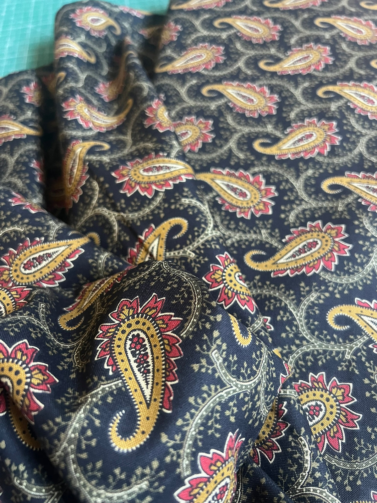 Makower Madison Manor - Paisley black