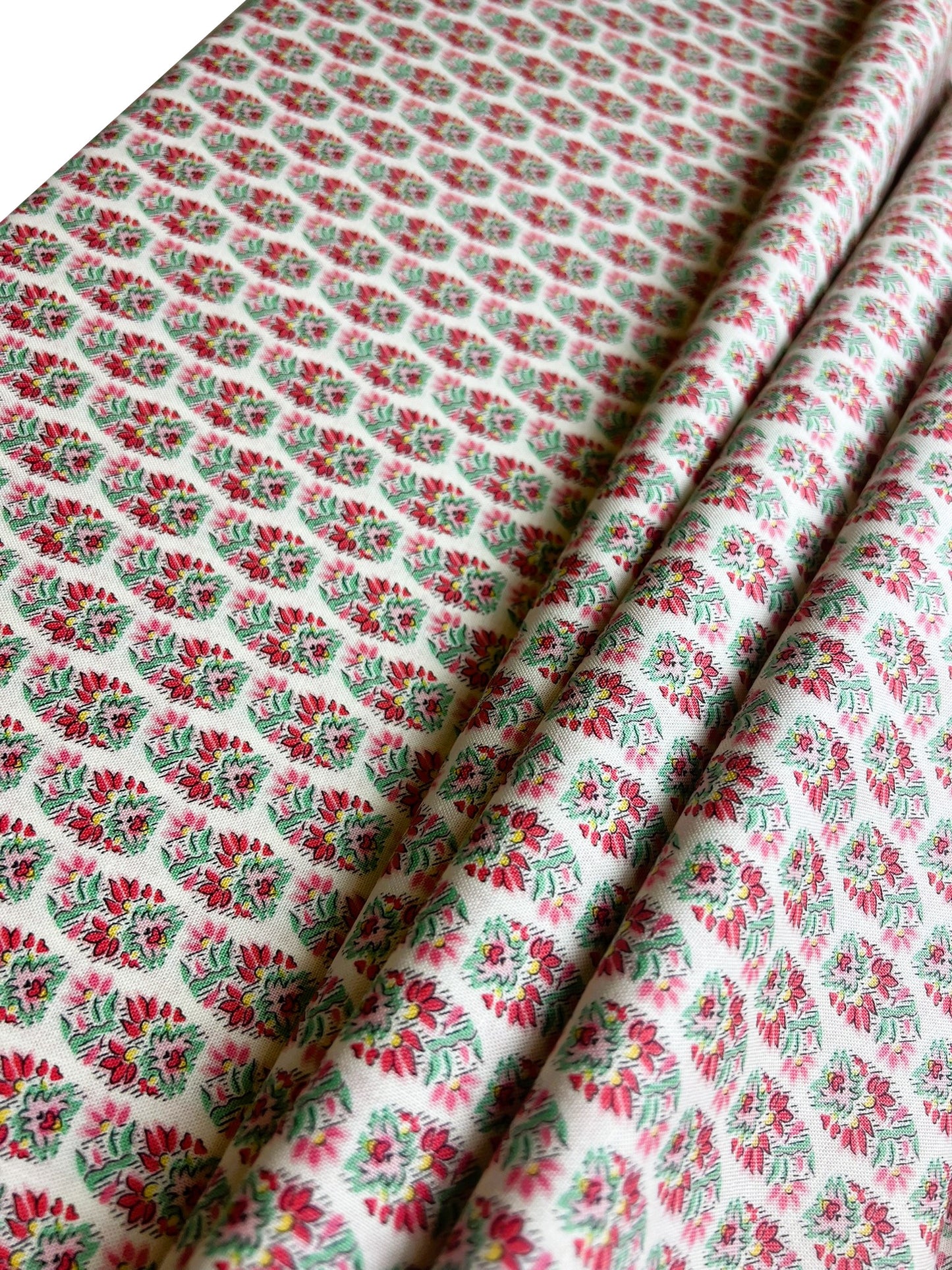 Liberty Emporium Collection - Palmeira red and green