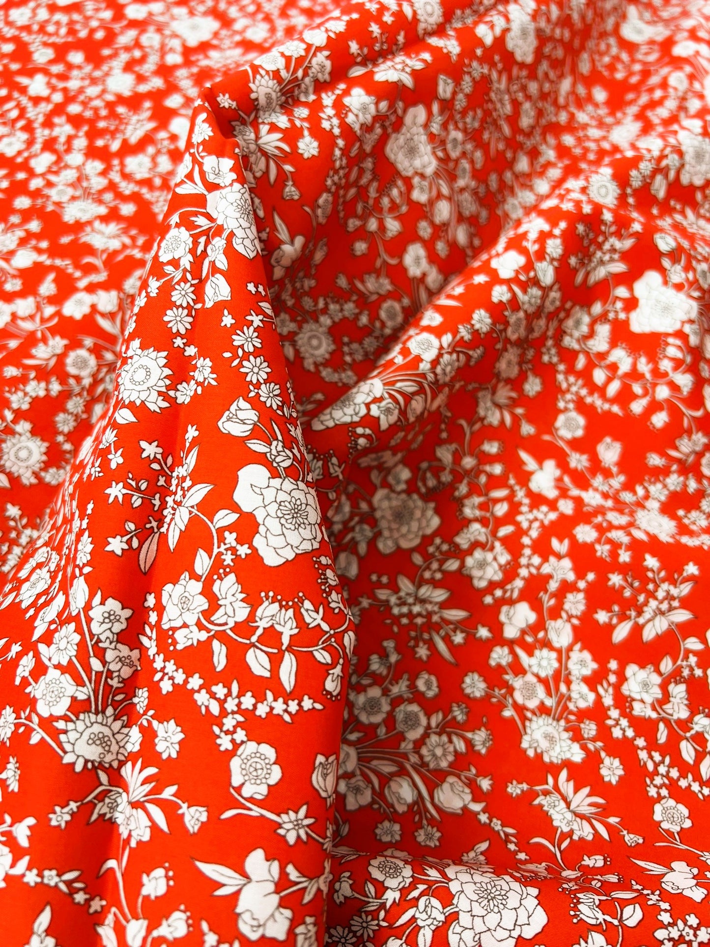 Liberty Fabric - Summer Blooms Tana Lawn® Cotton