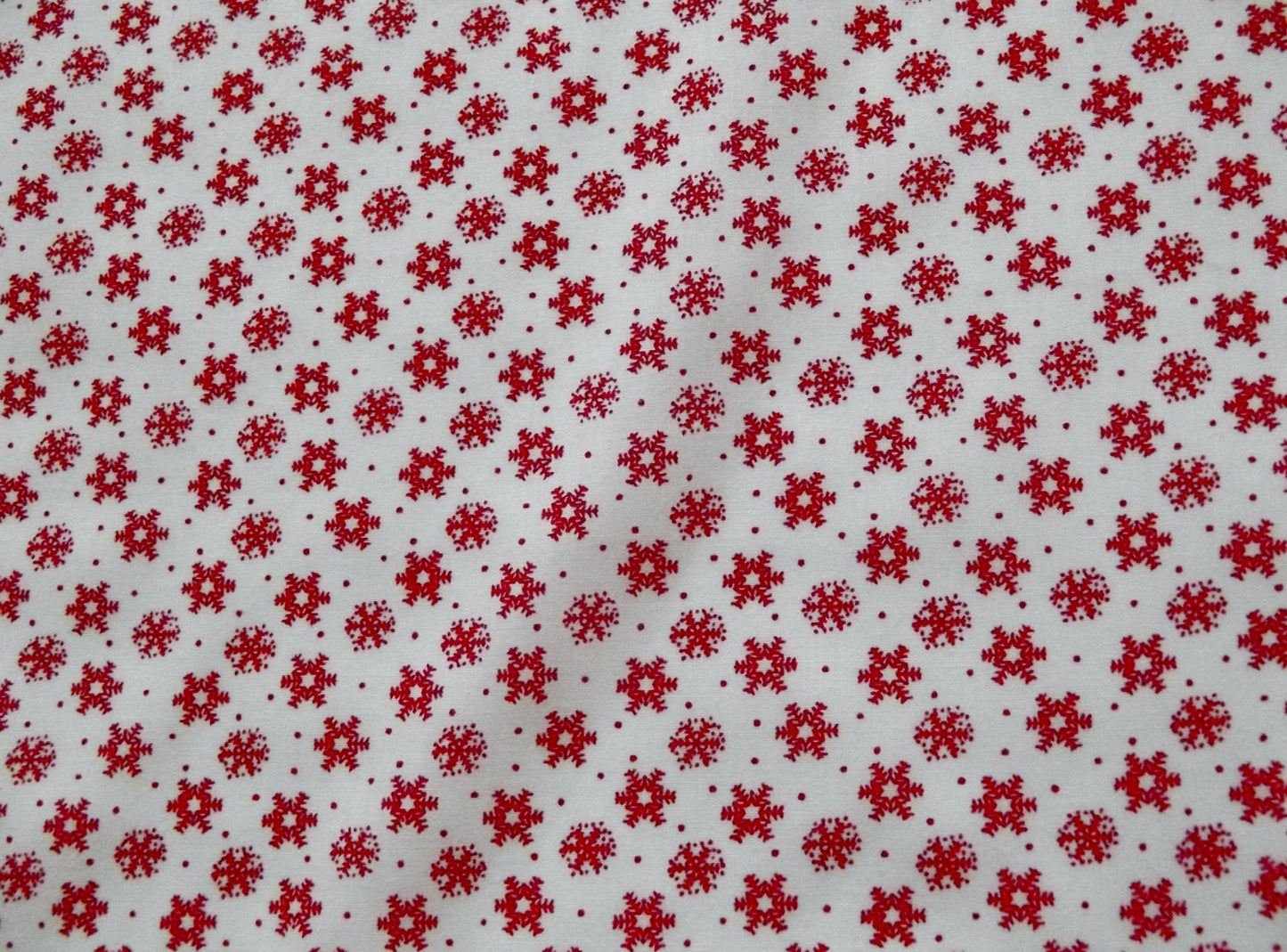 Xmas Snowflake Polycotton Fabric - by the metre