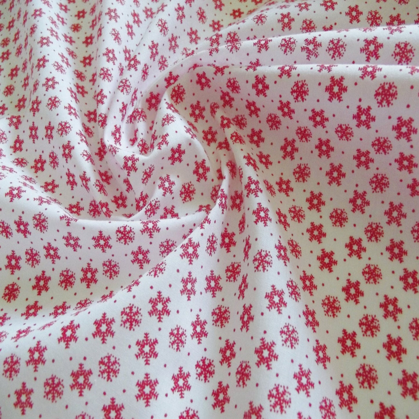 Xmas Snowflake Polycotton Fabric - by the metre