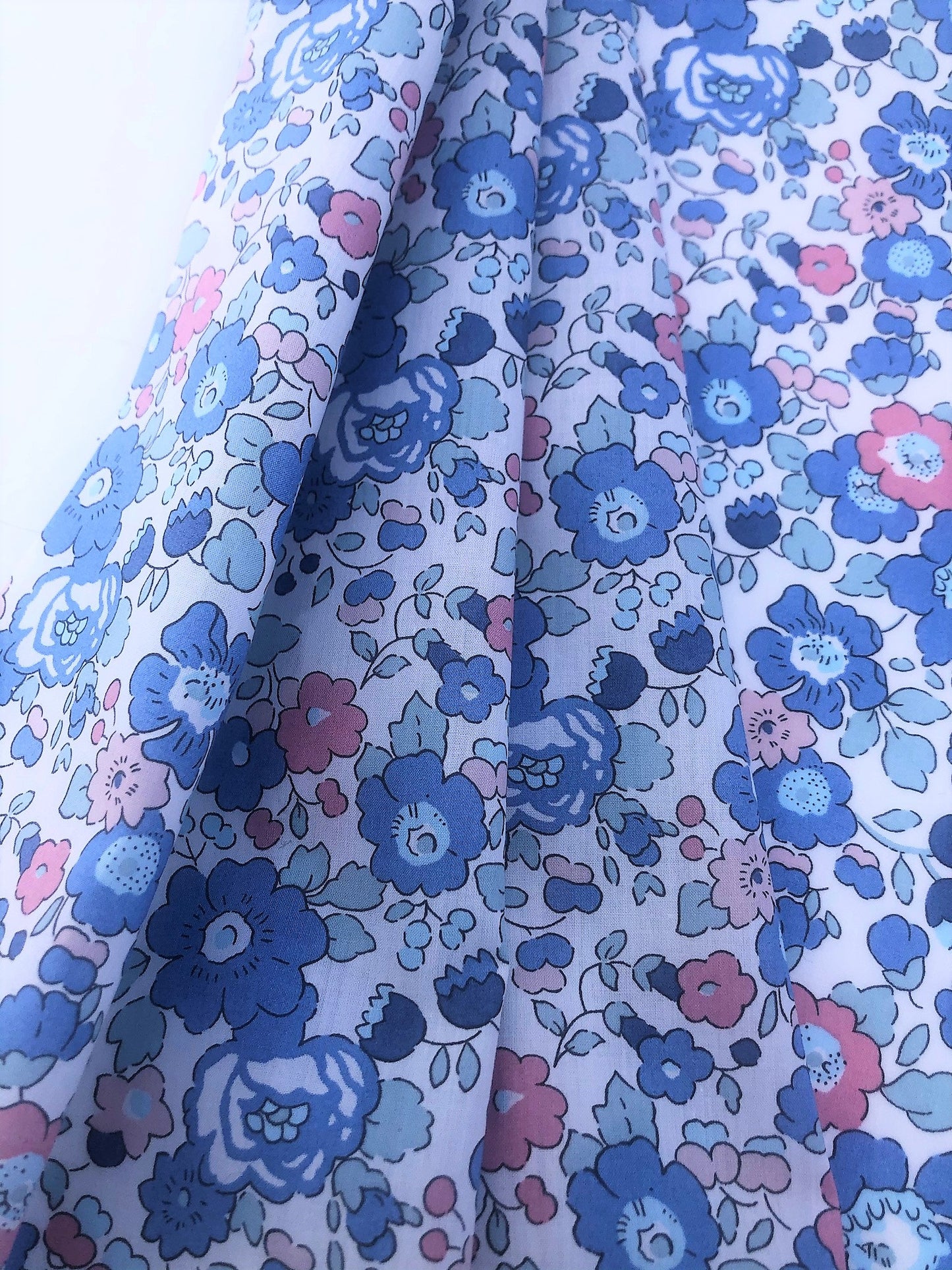 Liberty Fabric - Betsy