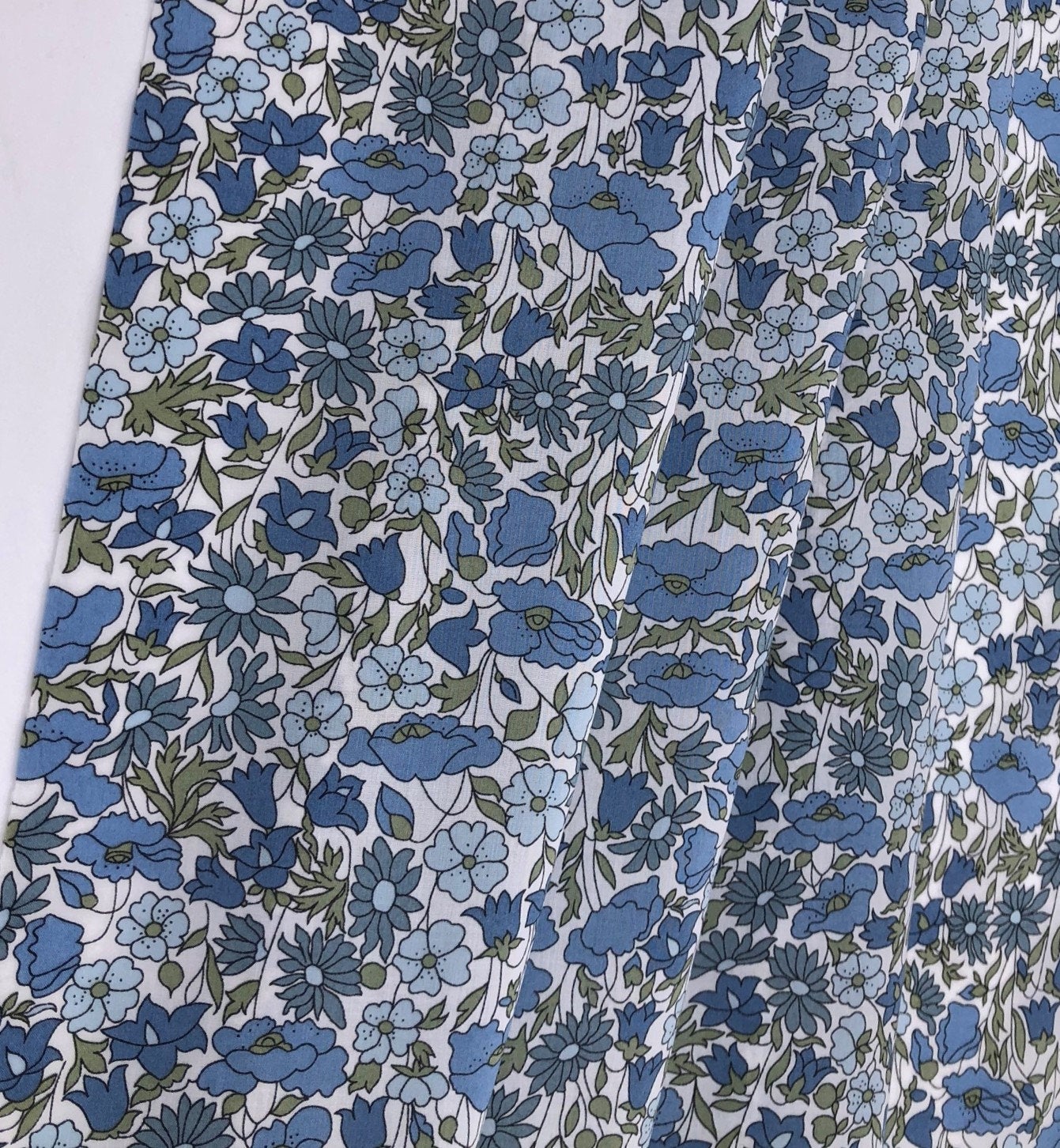 Liberty Fabric - Poppy and Daisy B