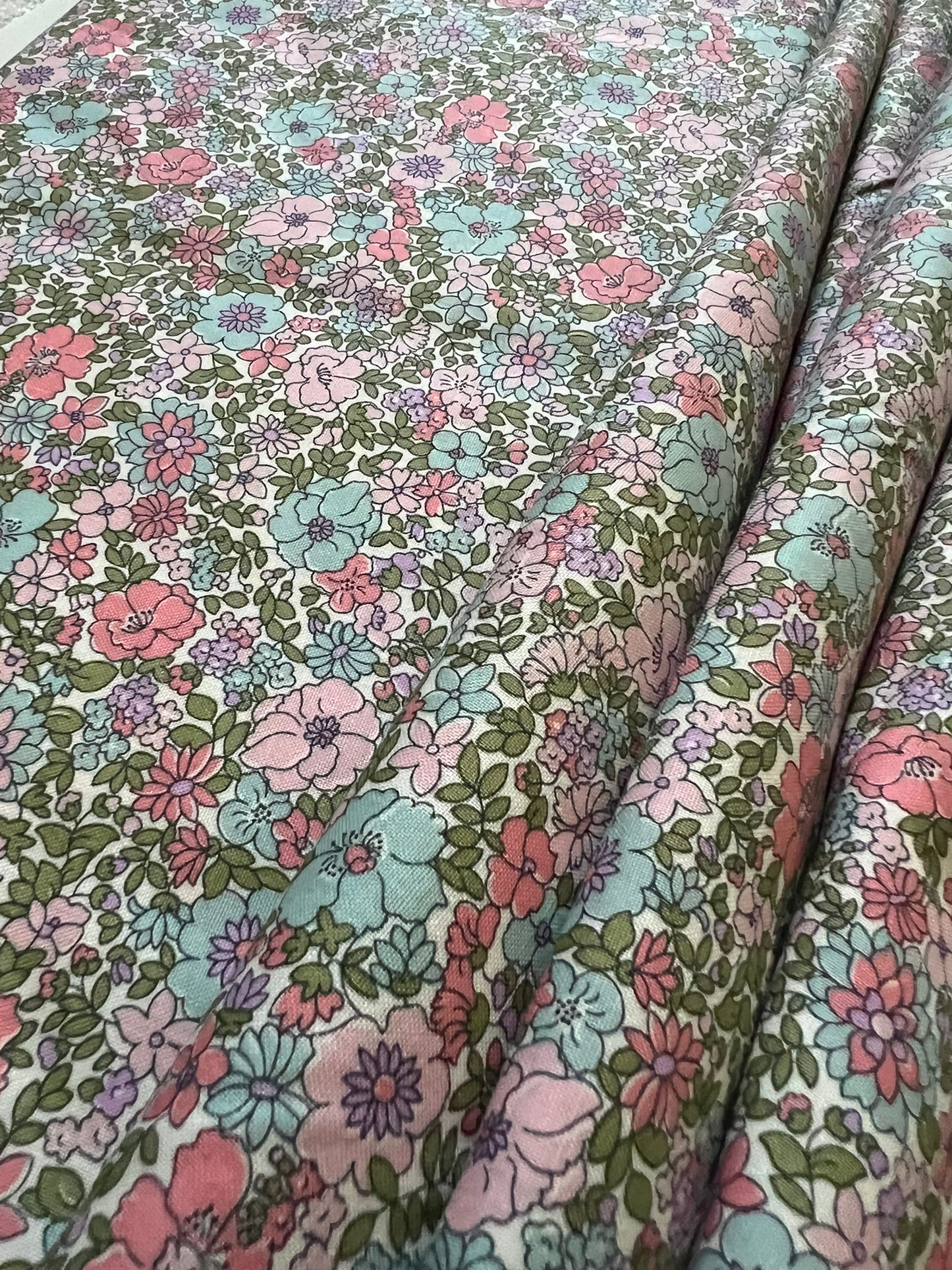 Liberty Fabric Everlasting - Arley Rose pastel