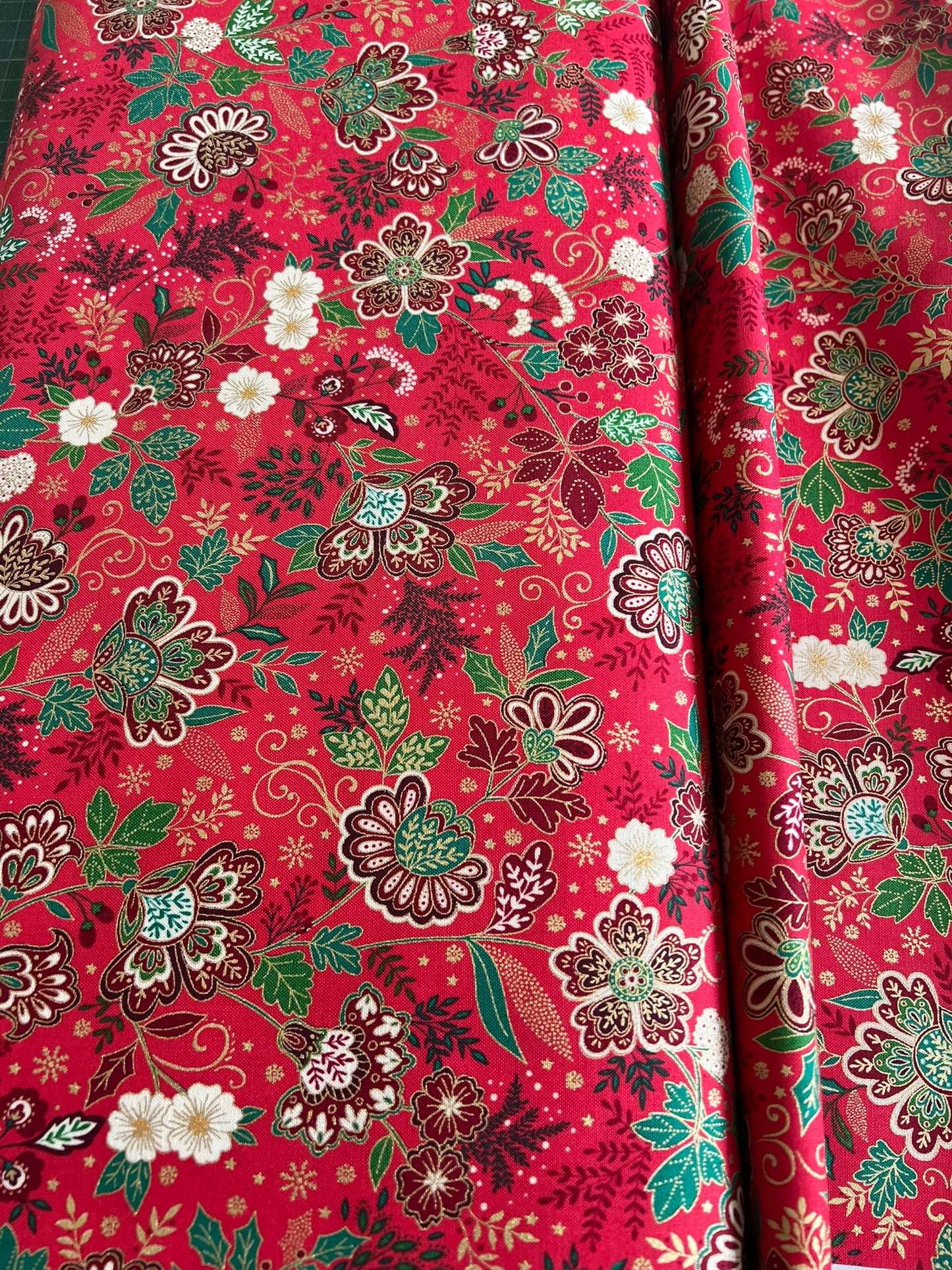 Makower Adorn Christmas Collection - Bloom, red