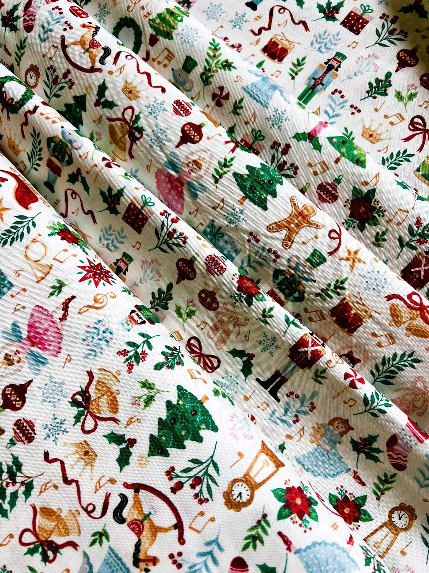 Makower Nutcracker Christmas Collection - Fairytale Fabric, cream
