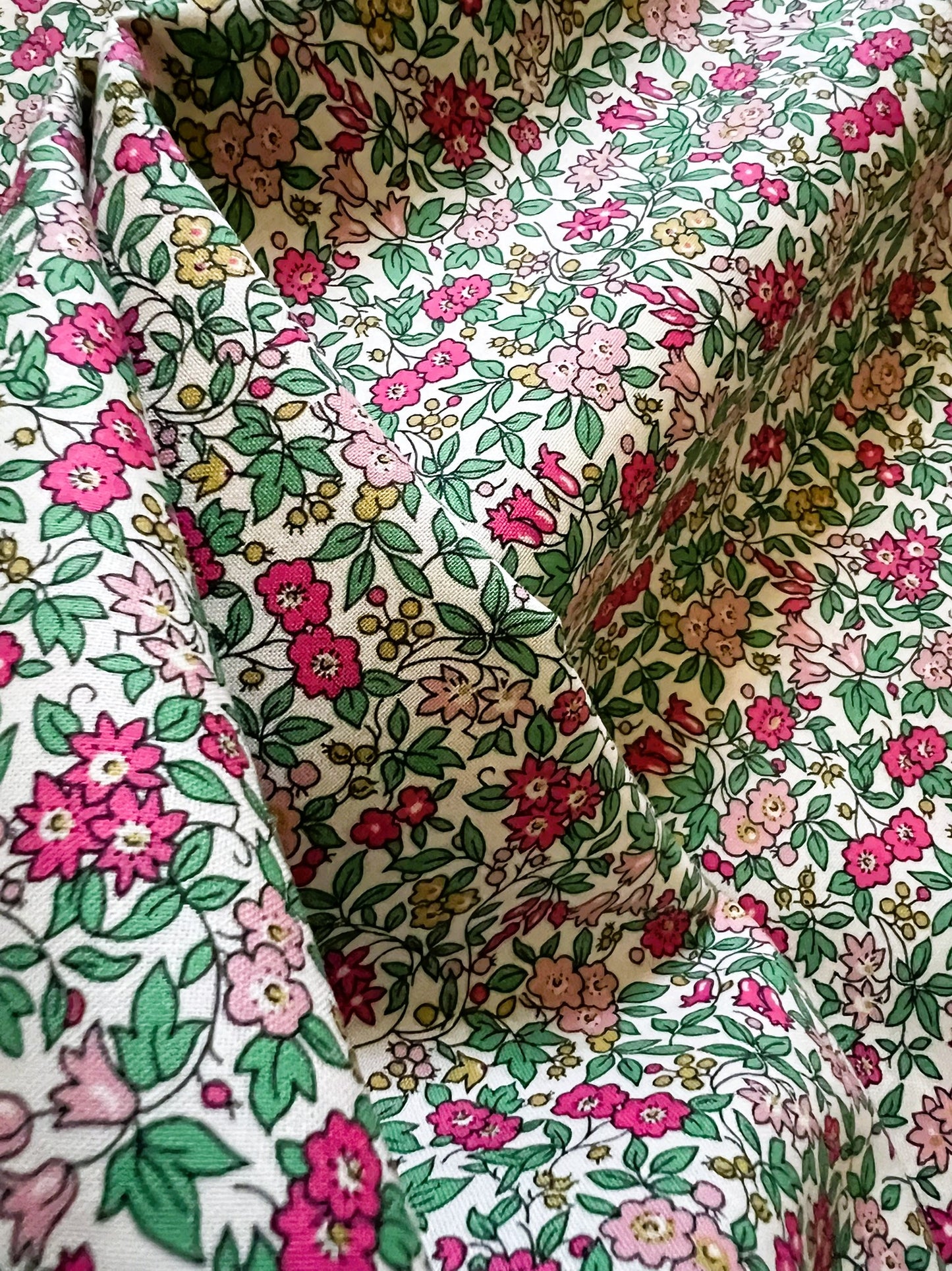 Liberty Fabric Everlasting - Forget Me Not Blossom pink