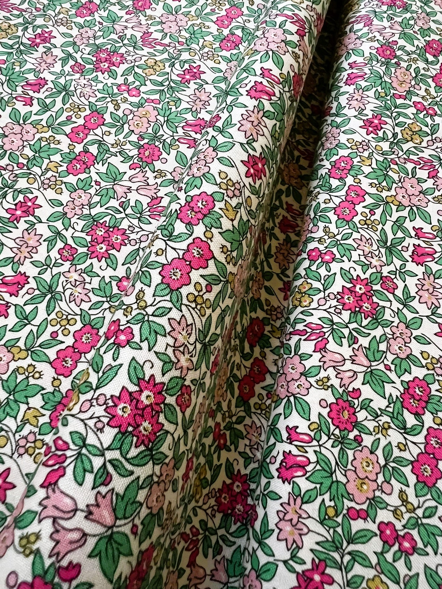 Liberty Fabric Everlasting - Forget Me Not Blossom pink