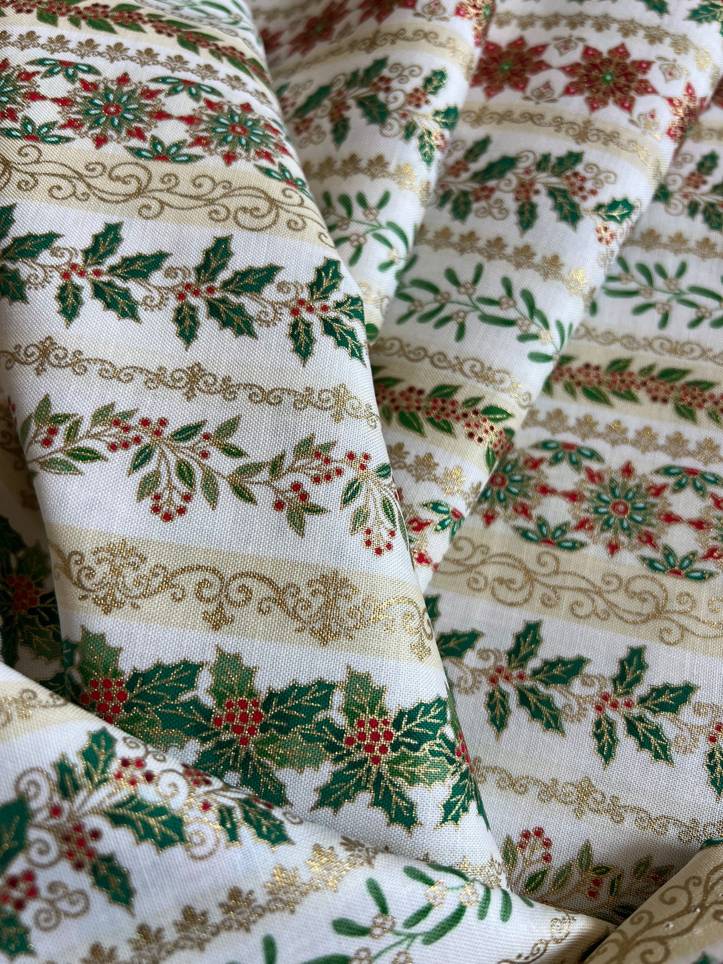 Makower Adorn Christmas Collection - Garland Stripe, cream