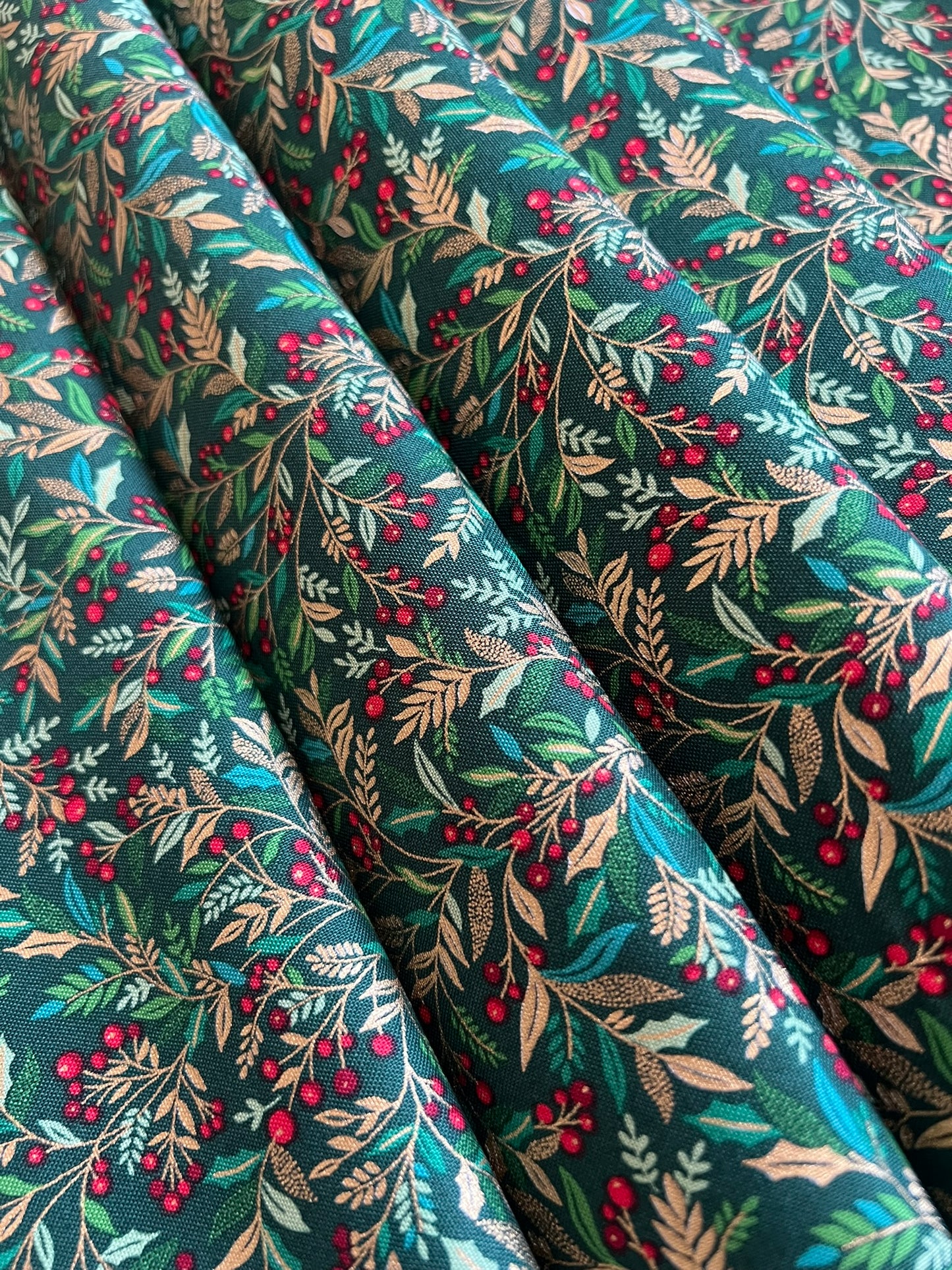 Makower Adorn Christmas Collection - Holly, green