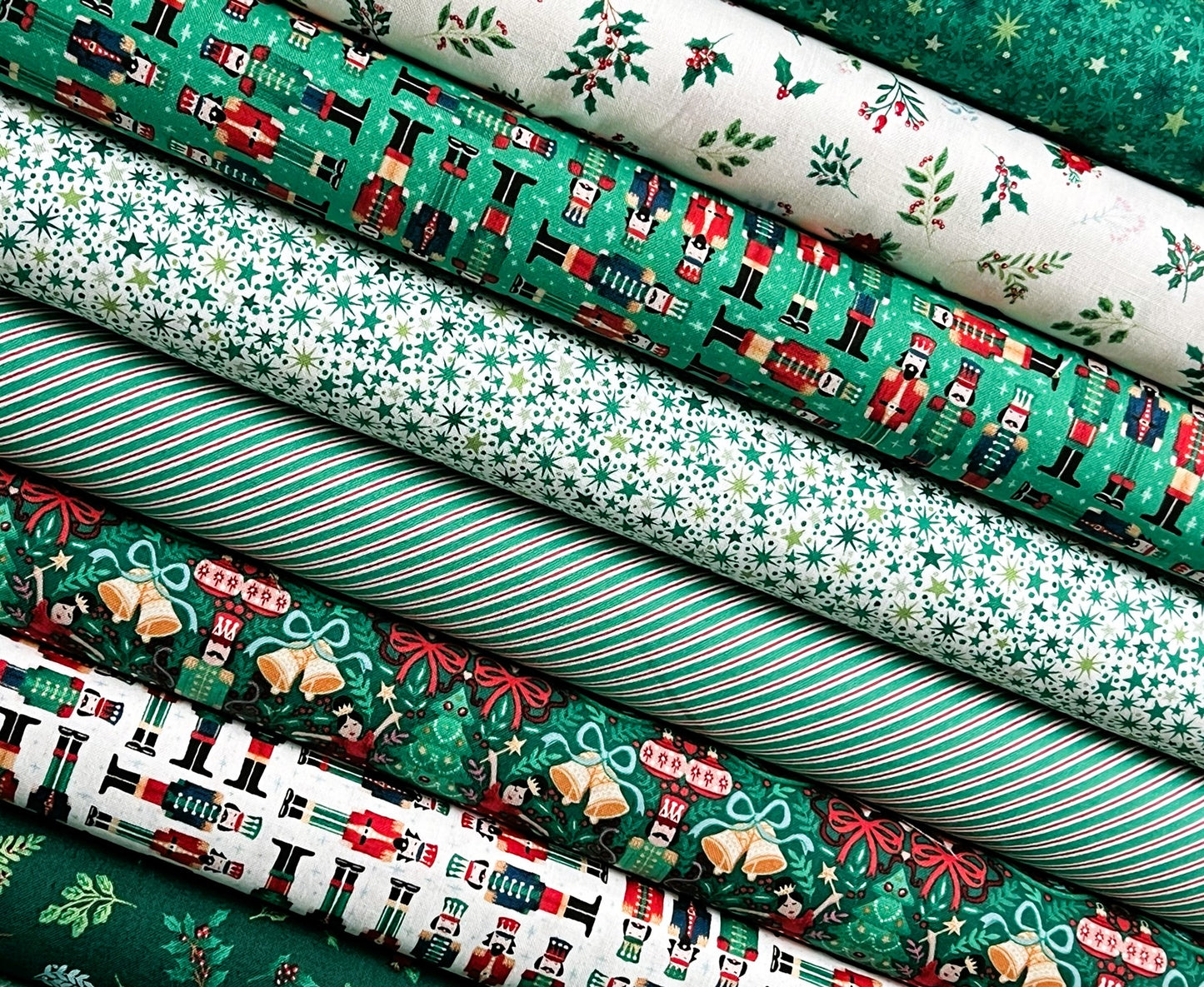 Makower Nutcracker Christmas Collection - Charm Pack