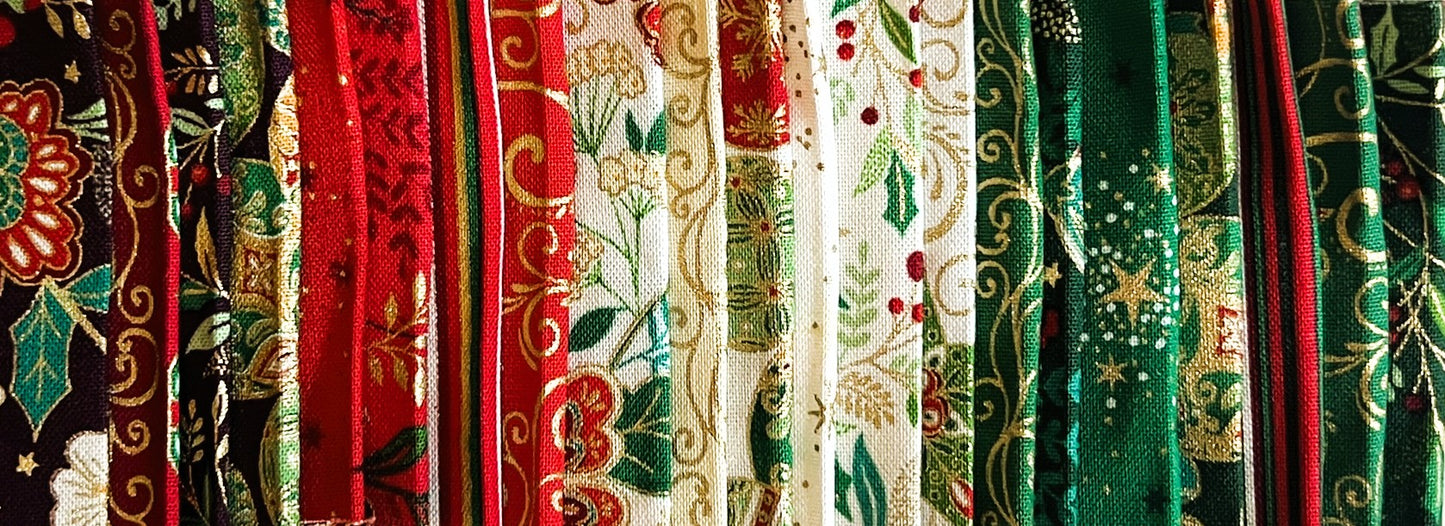 Makower Adorn Christmas Collection - Jelly Roll
