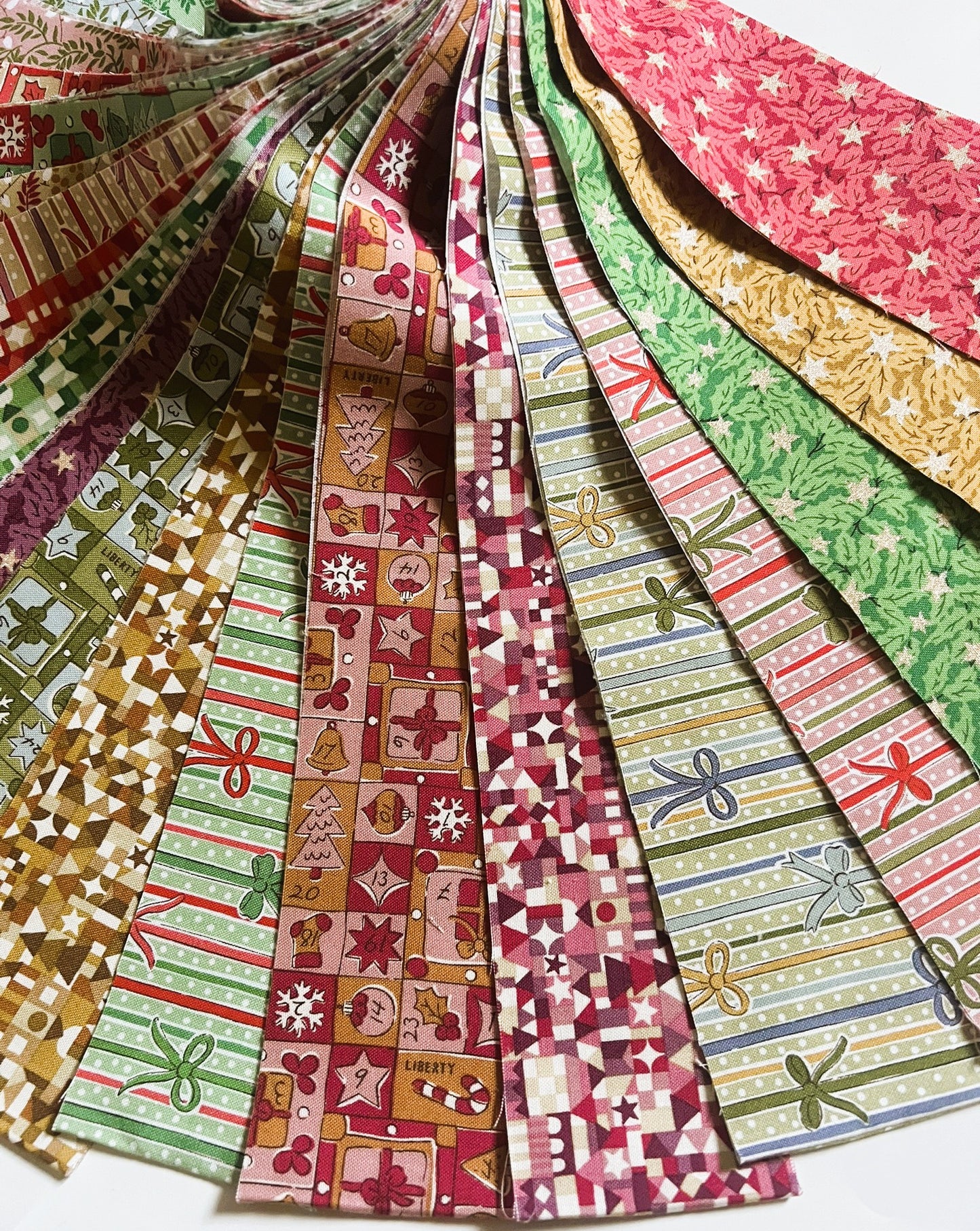 Liberty Festive Magic Collection - Christmas Jelly Roll