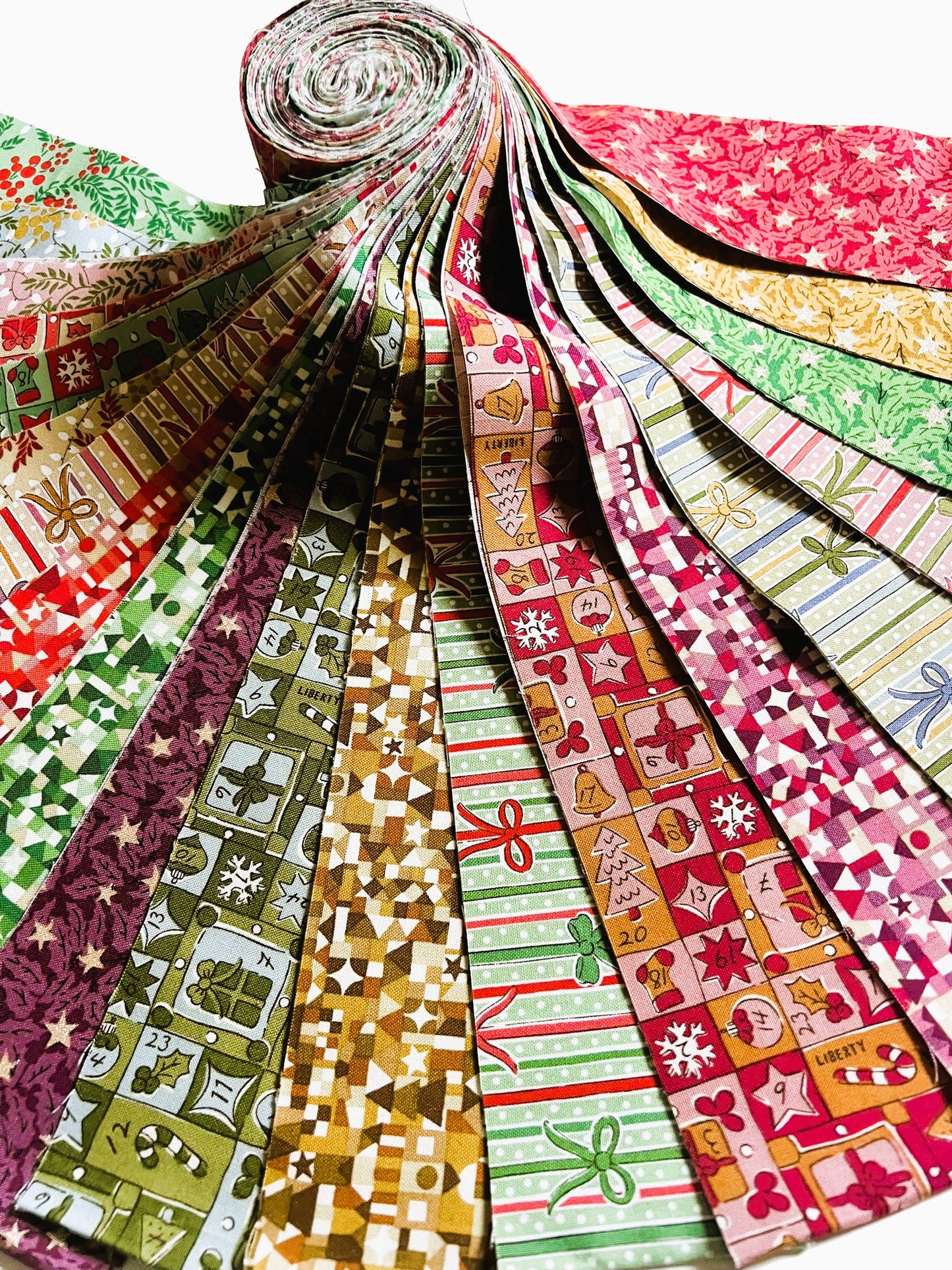 Liberty Festive Magic Collection - Christmas Jelly Roll