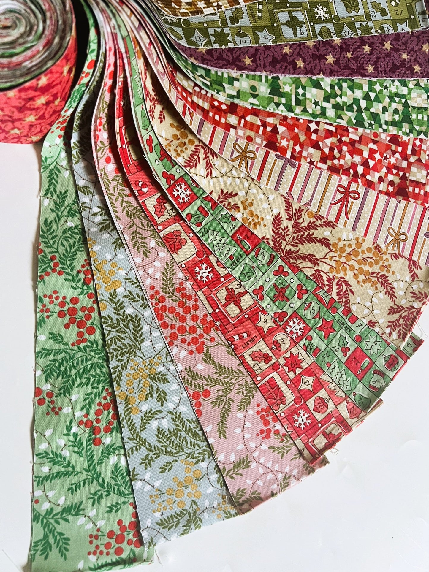Liberty Festive Magic Collection - Christmas Jelly Roll