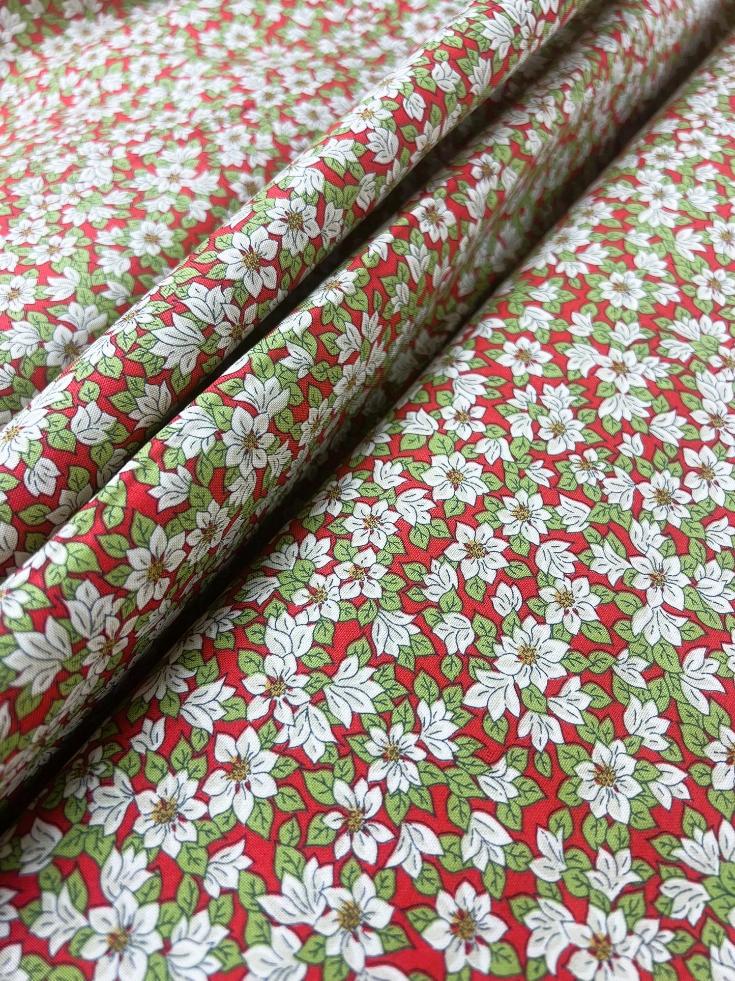 Liberty Christmas Fabric -Festive Greetings Collection,  Peaceful Poinsettias white