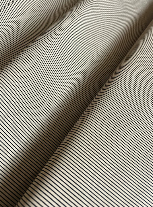 Makower Madison Manor - Thin Stripe cream