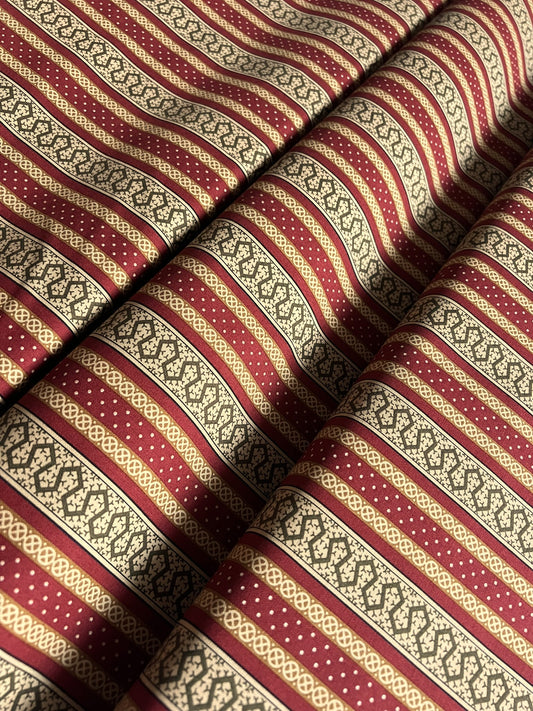 Makower Madison Manor - Thorn Stripe red