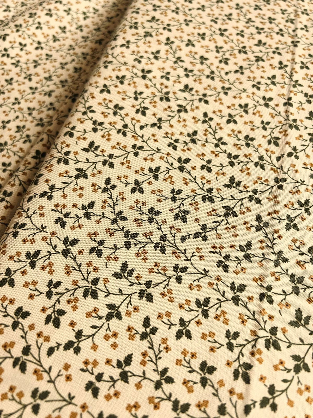 Makower Madison Manor - Vine cream