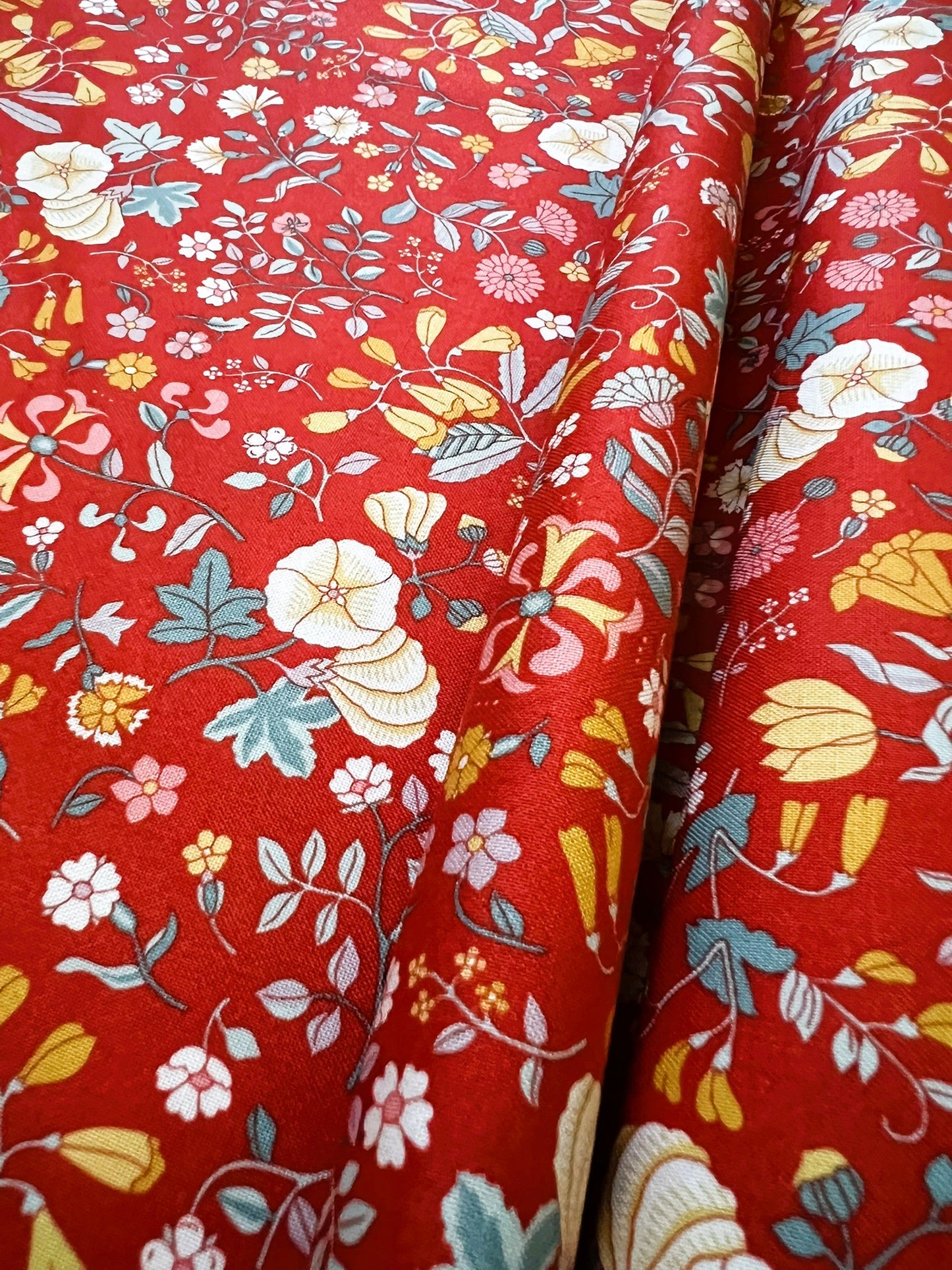 Liberty Fabric Everlasting - Wildflower Field Red
