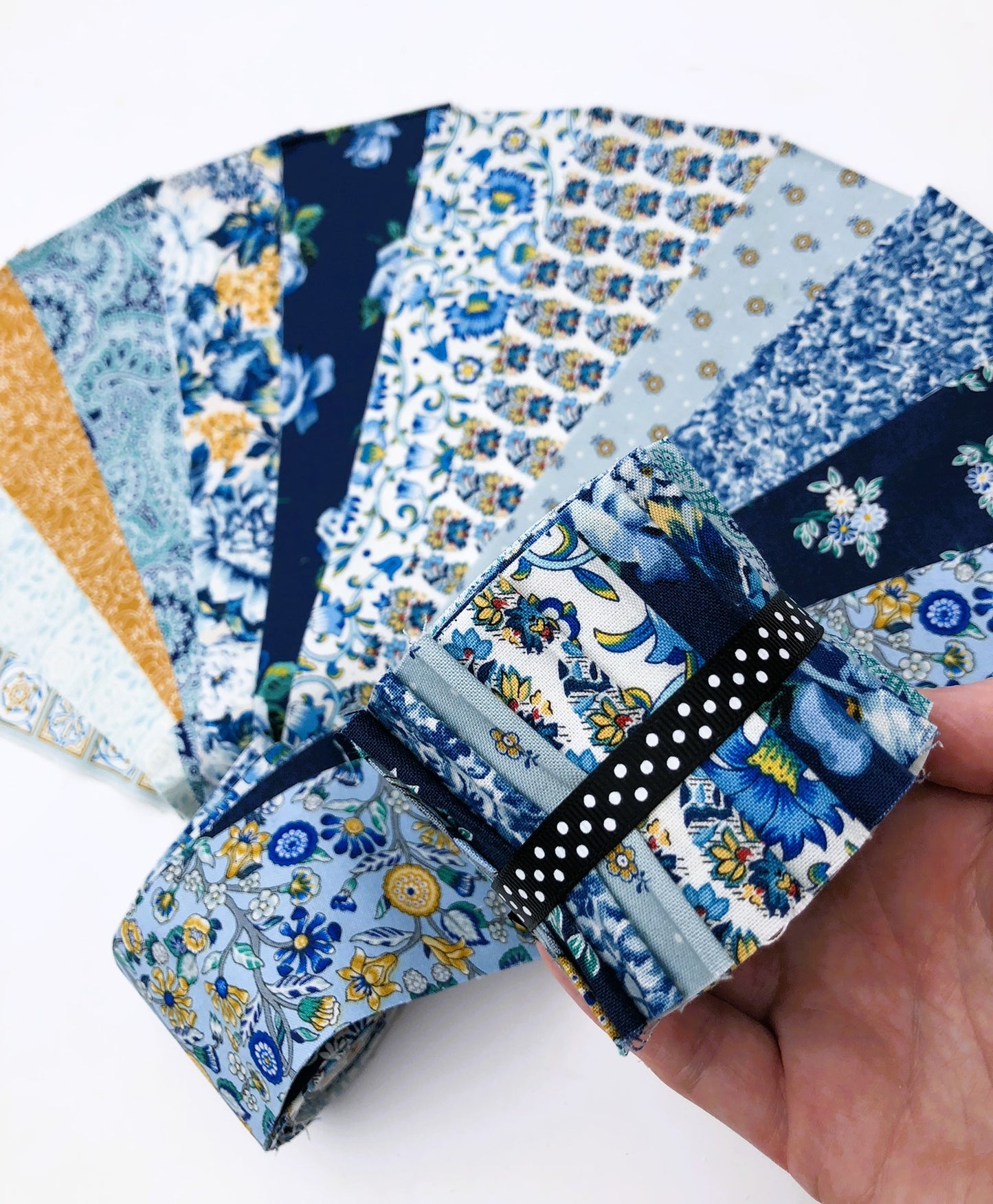 Jelly Roll Liberty quilting cotton - Emporium Collection blues